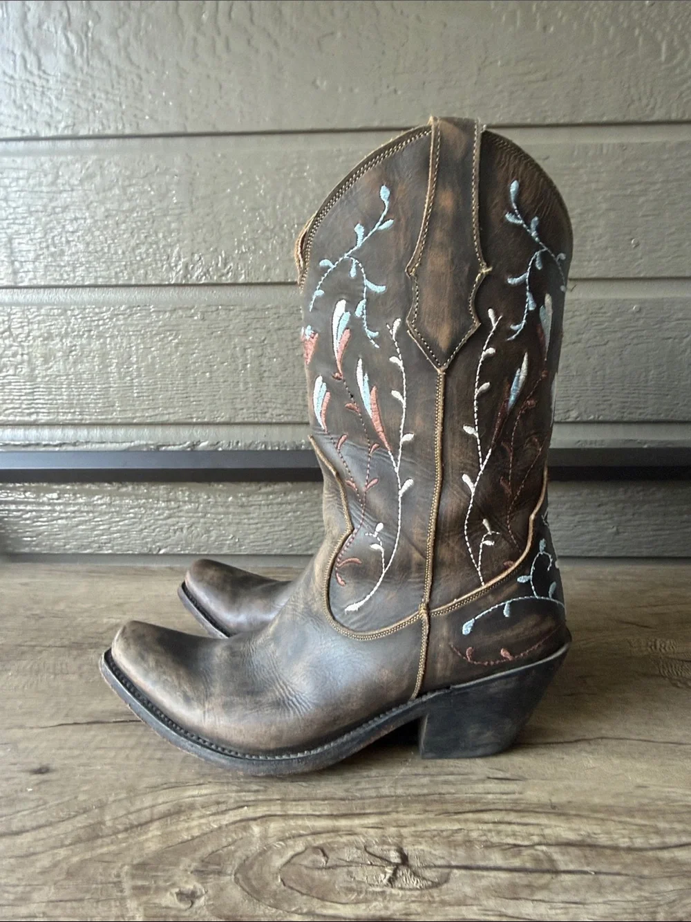 Dan Post Brown Leather Western Cowgirl Boots Blue Coral Embroidery size 6.5 B
